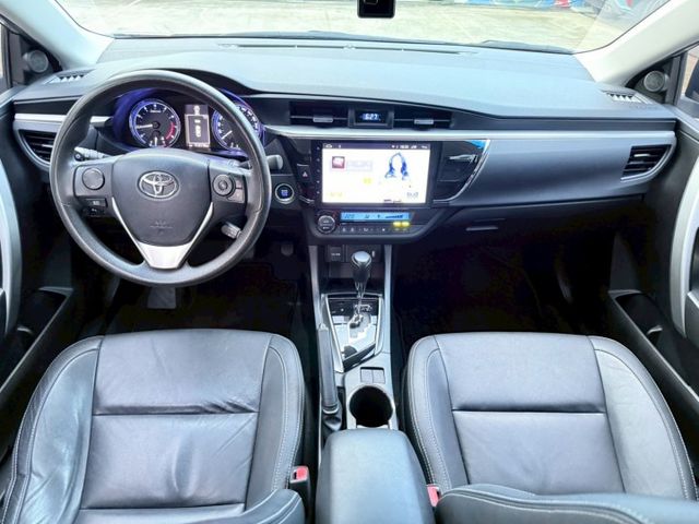 16年 ALTIS Safety+ 免鑰匙摸門解鎖啟動 恆溫空調 定速巡航 導航系統 倒車顯影 方向盤快控鍵  第8張相片