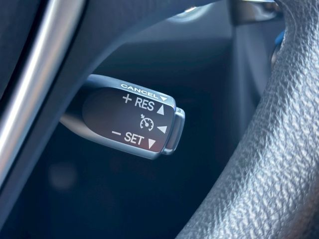 16年 ALTIS Safety+ 免鑰匙摸門解鎖啟動 恆溫空調 定速巡航 導航系統 倒車顯影 方向盤快控鍵  第16張相片