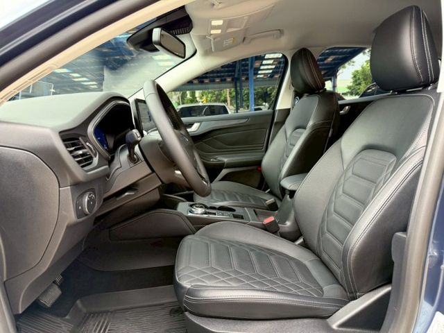 24年式 Active Vignale 13.2吋懸浮式全彩LCD觸控螢幕 HUD 全方位智駕科技輔助 B&O重低音  第7張相片