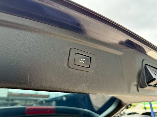 16年 Outback i-s 四輪傳動 電動天窗 LED頭燈 電動尾門 盲點偵測 免鑰匙摸門解鎖 分區溫控 電動座椅  第8張相片