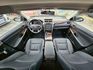 16年 Camry 2.0豪華版 僅跑9萬 免鑰匙摸門啟動 HID頭燈 循跡防滑控制 分區溫控 定速巡航 駐車雷達  第9張縮圖