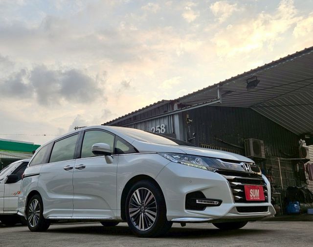 20年 ODYSSEY APEX七人座 ACC跟車系統 環景系統 盲點偵測 雙電動側滑門 車道置中輔助 停車輔助系統  第3張相片