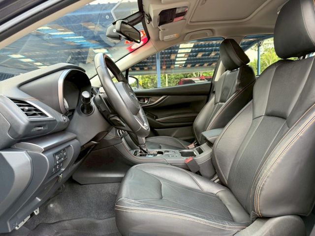 17年 XV i-S版 四輪傳動 分區溫控 環景系統 電動座椅 盲點偵測 影音配備 電動天窗 定速巡航 怠速自動熄火  第7張相片