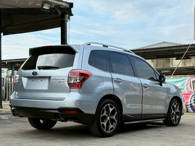 13年 Forester XT Premium 四輪傳動 H/K音響 免鑰匙摸門啟動 電動尾門 電動天窗 定速 換檔撥片  第3張相片