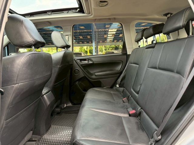 13年 Forester XT Premium 四輪傳動 H/K音響 免鑰匙摸門啟動 電動尾門 電動天窗 定速 換檔撥片  第7張相片