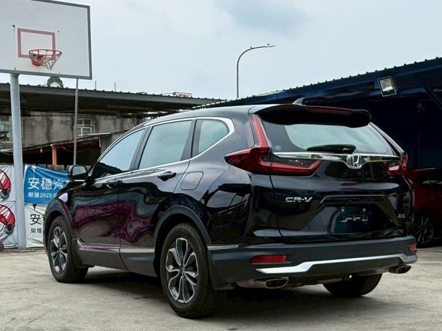 5.5代 VTi-S 電動尾門 換檔撥片 LED頭燈 CarPlay 無線充電座 恆溫空調 導航系統 車道變換輔助影像  第4張相片