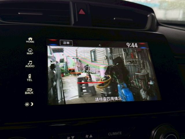 5.5代 VTi-S 電動尾門 換檔撥片 LED頭燈 CarPlay 無線充電座 恆溫空調 導航系統 車道變換輔助影像  第16張相片