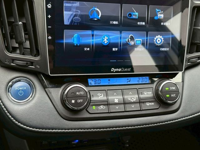 油電版 原廠保養紀錄 電動尾門 大螢幕安卓機影音 電動座椅 電動天窗 定速巡航 分區溫控 胎壓監控 抬頭顯示器  第11張相片