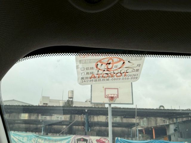 油電版 原廠保養紀錄 電動尾門 大螢幕安卓機影音 電動座椅 電動天窗 定速巡航 分區溫控 胎壓監控 抬頭顯示器  第19張相片