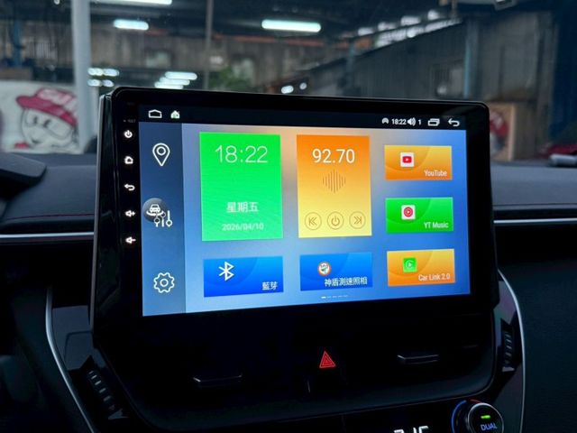 旗艦版 盲點偵測 換檔撥片 電動座椅 ACC跟車 HUD抬顯 分區溫控 雙前座電熱椅 升級環景系統 無線CarPlay  第16張相片