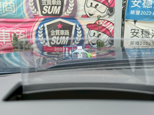 ST-Line 四輪傳動 空力套件 全景天窗 腳踢感應電動尾門 LEVEL2輔助駕駛 分區溫控 賽車座椅 換檔撥片  第16張相片