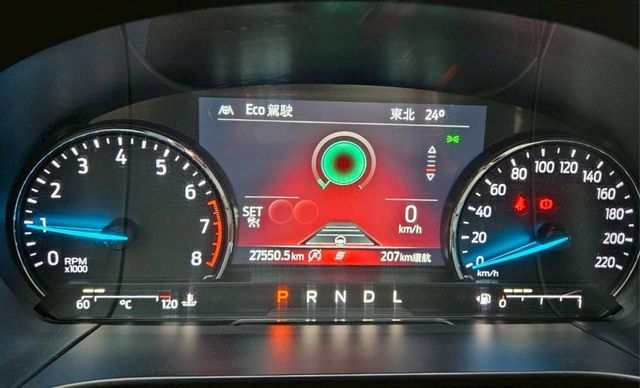 旗艦版 電動椅全景天窗 Level2輔助駕駛 環景系統 CarPlay 導航系統 免鑰匙摸門解鎖啟動 分區溫控 盲點偵測  第12張相片