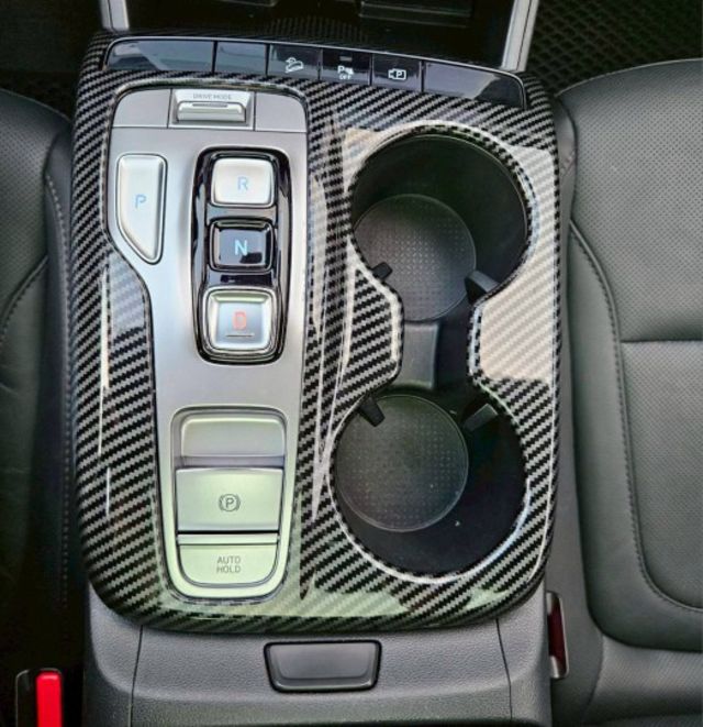 B版 全景天窗 貫穿尾燈 LED大燈日行燈 電動尾門 CARPLAY 跟車 盲點 車道置中 KEYLESS 電子後照鏡  第16張相片