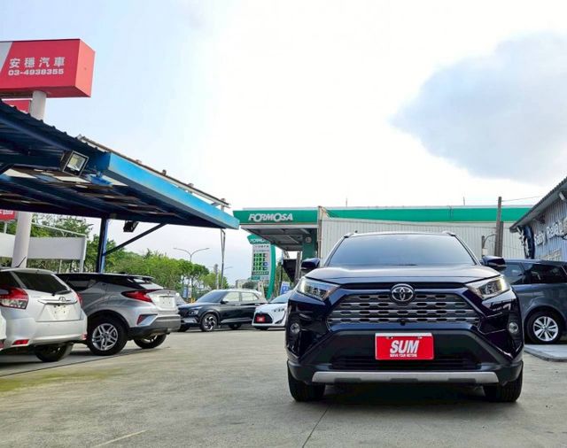 旗艦款  360環景 電子後視鏡 車頂架 雙前座電動座椅 電動尾門 TTS2.0 LED大燈 日行燈 KEYLESS  第3張相片