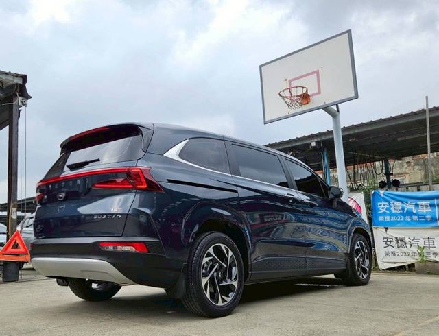 GLT-B款 原廠保養紀錄 七人座 第二排VIP皇家座椅 全景天窗 電動尾門 ACC跟車 盲點偵測 環景 CarPlay  第4張相片