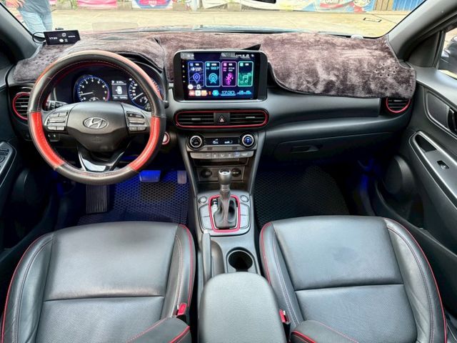 1.6t 4WD極致型 原廠保養紀錄 車頂置放架 盲點 抬頭顯示器 九成新米其林輪胎 無線CarPlay 車道維持輔助  第9張相片