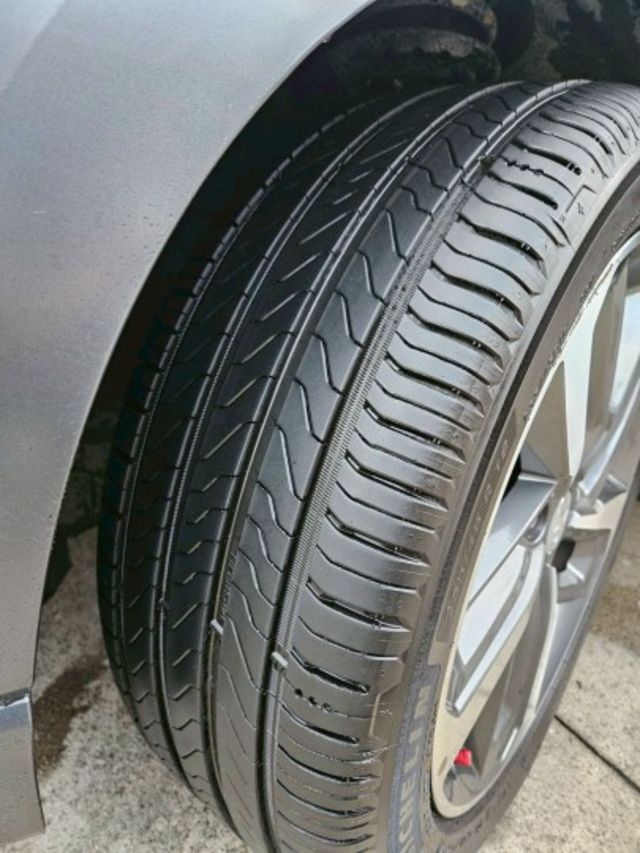 1.6t 4WD極致型 原廠保養紀錄 車頂置放架 盲點 抬頭顯示器 九成新米其林輪胎 無線CarPlay 車道維持輔助  第20張相片