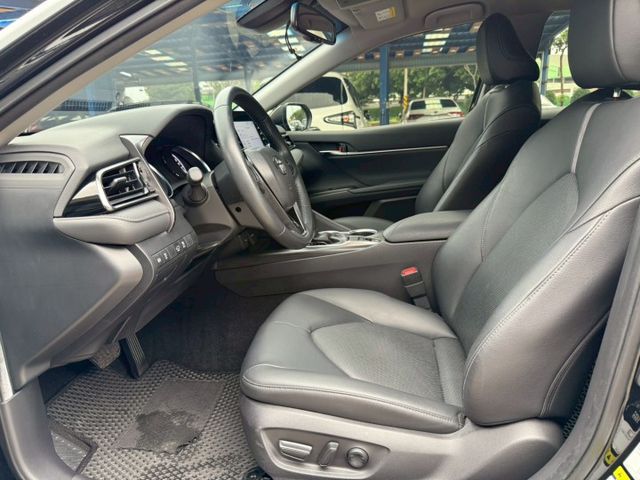 汽油尊爵版 原廠保養紀錄 全速域DRCC 電動座椅 CarPlay 盲點偵測 免鑰匙摸門解鎖 LED頭燈 車道維持輔助系  第6張相片