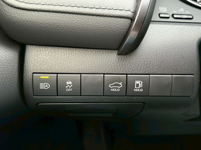 汽油尊爵版 原廠保養紀錄 全速域DRCC 電動座椅 CarPlay 盲點偵測 免鑰匙摸門解鎖 LED頭燈 車道維持輔助系  第11張相片