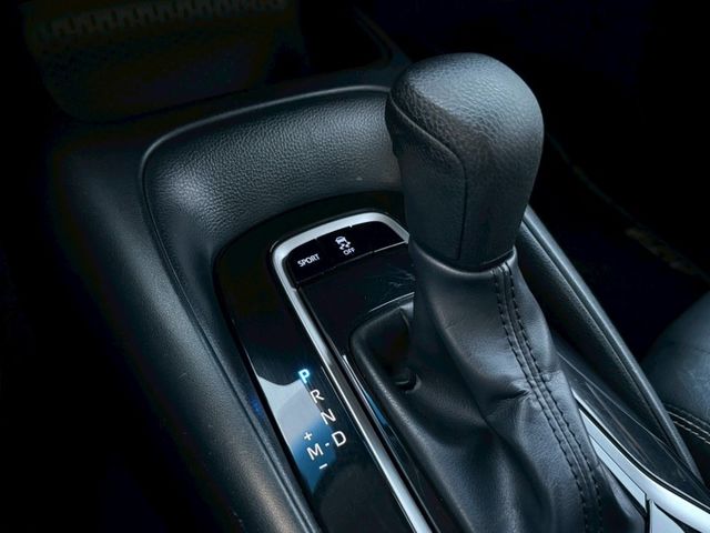 豪華版 全速域ACC跟車 AEB緊急煞停 恆溫空調 電動收折 LED日行燈 AHB智慧遠光燈 中控螢幕 國道即時路況查詢  第11張相片