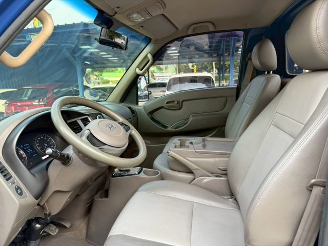 自排小霸王 最高載重3.325噸 低里程 僅跑5萬多公里 電動升降尾門 安卓機影音 導航系統 藍芽音樂  第7張相片