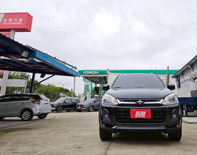 旗艦型 數位液晶儀表板 定速巡航 後座出風口 車頂行李架 ECO節能模式 自動光感感應頭燈 16吋鋁圈  第3張相片