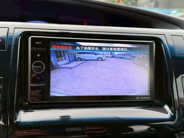 2.4豪華版 低里程僅跑10萬公里 第三排電動調整收摺 電動尾門 雙電動側滑門 全景天窗 定速巡航 分區溫控  第19張相片