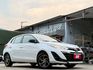 YARIS大鴨 原廠保固中 定速巡航 電動收折 中控螢幕 藍芽連線 自動光感感應頭燈 駐車雷達 頭燈水平調整  第2張縮圖
