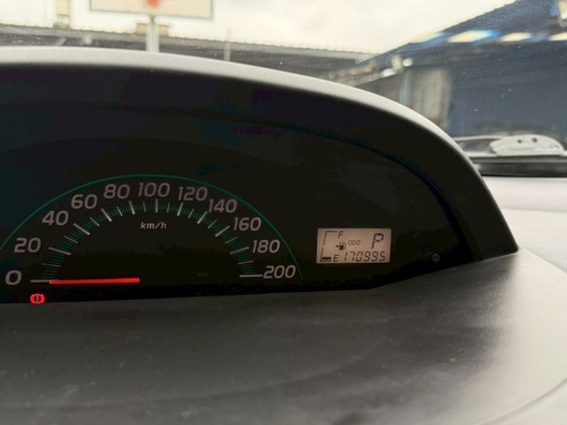YARIS E版 新手練習、小資代步首選 省油省稅 雙前座氣囊 後視鏡電動調整 冷暖空調 ISOFIX  第14張相片