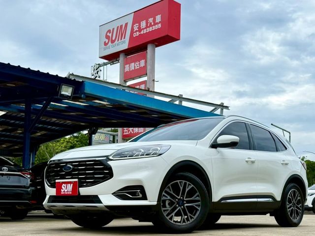 180旗艦版 全景天窗 腳踢感應電動尾門 LEVEL2輔助駕駛 盲點偵測 CARPLAY 電動座椅 HUD抬頭顯示器  第1張相片