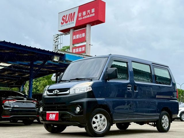 自排 五人座 原廠保養紀錄 盲點偵測 環景系統 定速巡航 CARPLAY主機 後座出風口 電動收折 電子式後視鏡  第1張相片