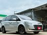 八人座 低里程僅跑7萬公里 雙電動滑門 環景系統 免鑰匙解鎖啟動 車道變換輔助影像 分區溫控 ECO節能模式  第2張縮圖