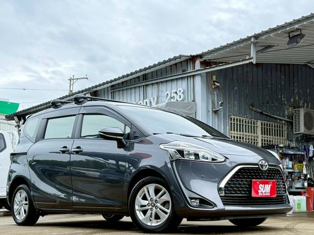 豪華+ 雙電動側滑門 抬頭顯示器 盲點偵測 CarPlay 車頂置放架 導航系統 定速巡航 恆溫空調 免鑰匙摸門解鎖  第2張相片