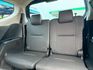 豪華+ 雙電動側滑門 抬頭顯示器 盲點偵測 CarPlay 車頂置放架 導航系統 定速巡航 恆溫空調 免鑰匙摸門解鎖  第9張縮圖
