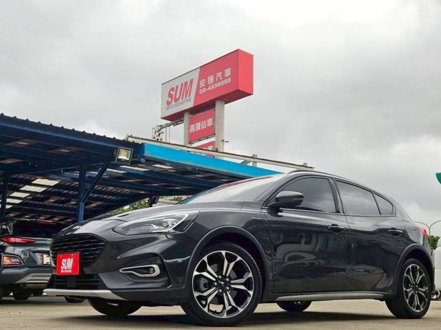 22.5式任性 LEVEL2輔助 數位儀錶 B&O音響 CarPlay 換檔撥片 分區溫控 HUD抬頭顯示器 盲點偵測  第1張相片
