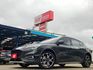 22.5式任性 LEVEL2輔助 數位儀錶 B&O音響 CarPlay 換檔撥片 分區溫控 HUD抬頭顯示器 盲點偵測  第1張縮圖