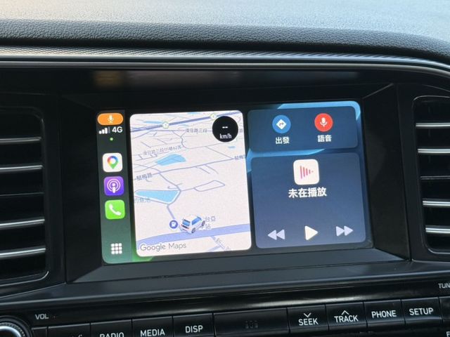SPORT 極速型 換檔撥片 盲點偵測 CarPlay主機 免鑰匙解鎖啟動 分區溫控 倒車顯影 定速巡航 可調式閥門  第16張相片