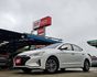 經典版 原廠保養紀錄 定速巡航 後座出風口 大螢幕安卓機 無線CarPlay 倒車顯影 自動感應頭燈 LED日行燈  第1張縮圖