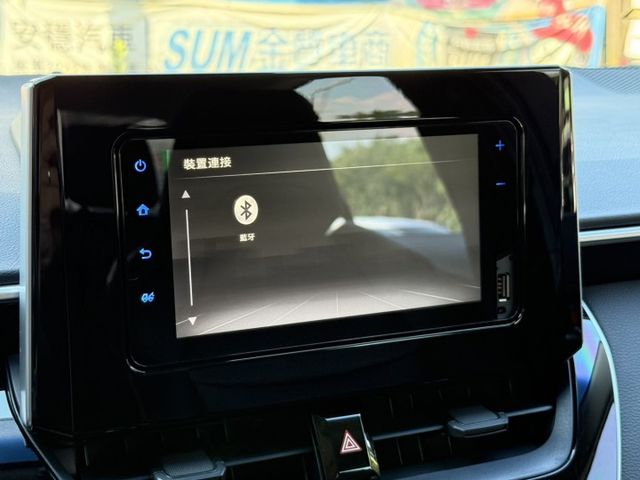 豪華版 僅跑3萬 原廠保養紀錄 ACC跟車系統 AEB緊急煞停 AHB智慧遠光燈 LED日行燈 恆溫空調 後座出風口  第10張相片