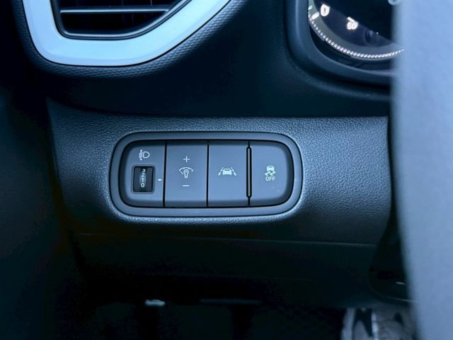 B款 原廠保養紀錄 奶茶咖啡雙色 環景系統 盲點偵測 CarPlay 免鑰匙解鎖啟動 車道置中輔助 恆溫空調  第16張相片