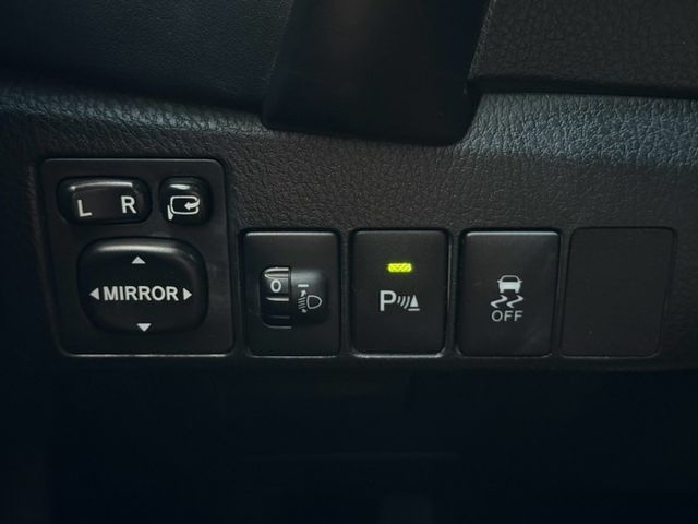 升級360環景系統 無線CarPlay主機 免鑰匙摸門解鎖啟動 恆溫空調 定速巡航 LED日行燈 電動收折 駐車雷達  第11張相片