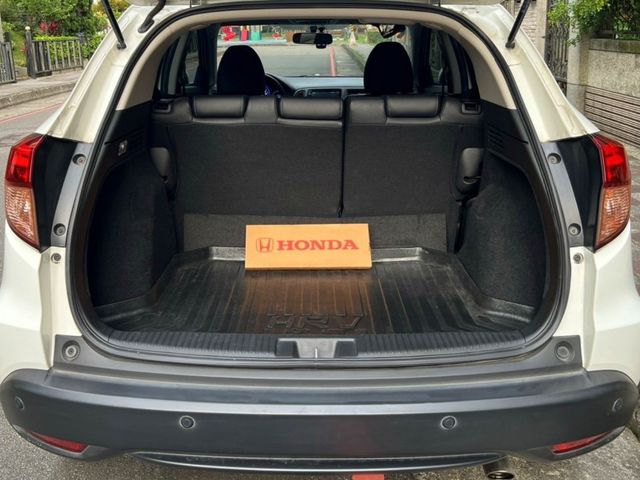 一手 女用  認證車    賞車專線0938690870陳先生  第7張相片