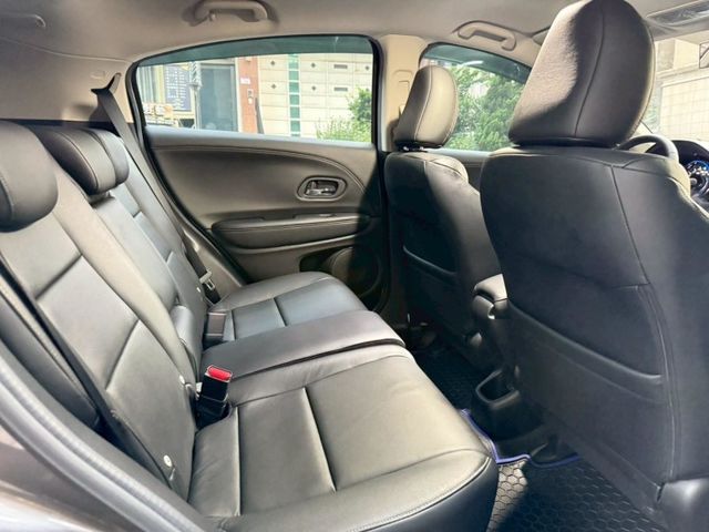Honda HR-V  第9張相片