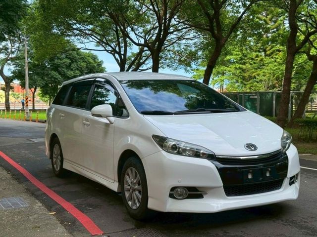 Toyota Wish  第4張相片