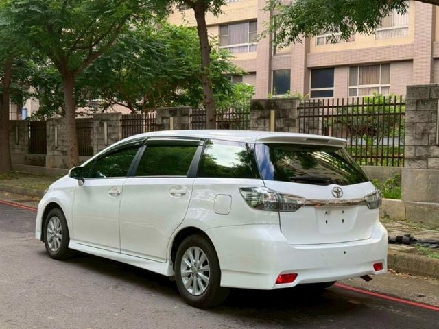 Toyota Wish  第6張相片