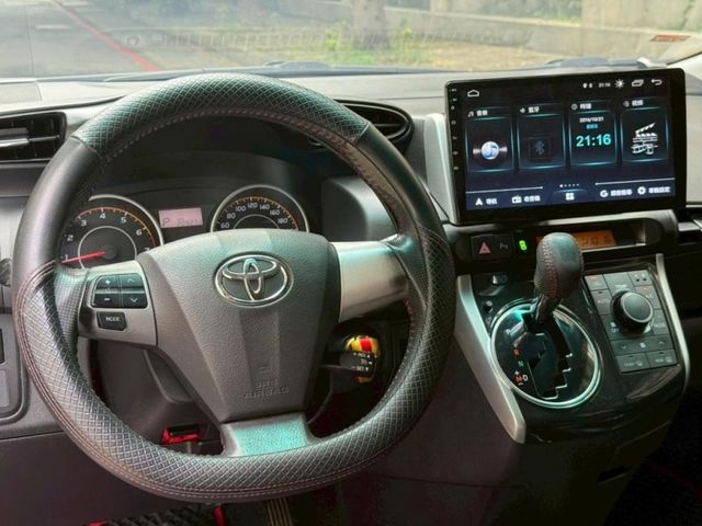 Toyota Wish  第10張相片