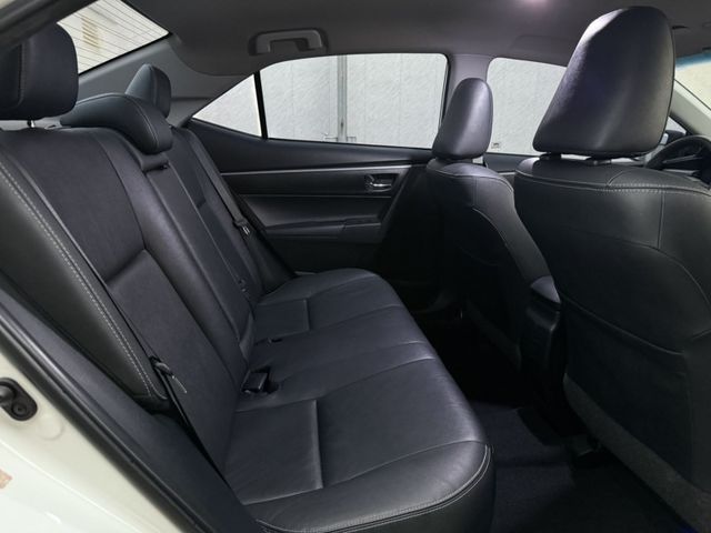 Toyota ALTIS  第3張相片