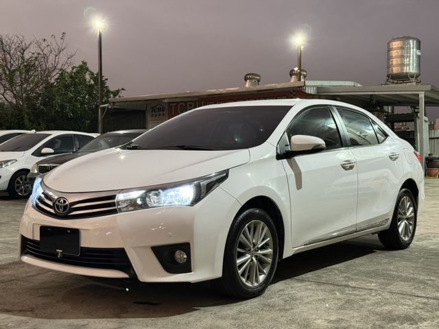 Toyota ALTIS  第9張相片