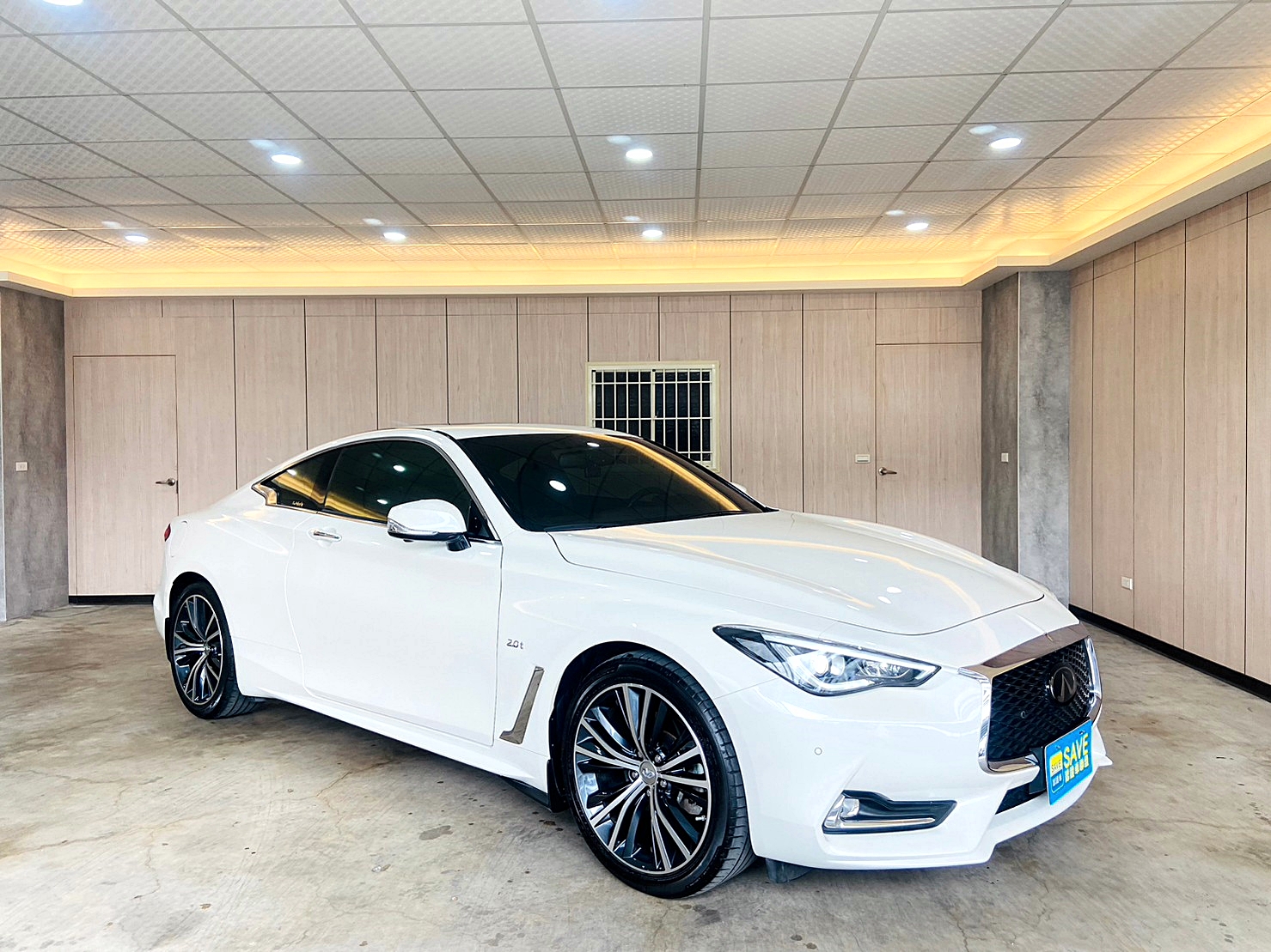 LINE:goodcar888 白馬一匹 最頂級 2020年式 無限 Q60 2.0T 超少開 閥門加持 聲浪更迷人 媲美新車包滿意  第2張相片