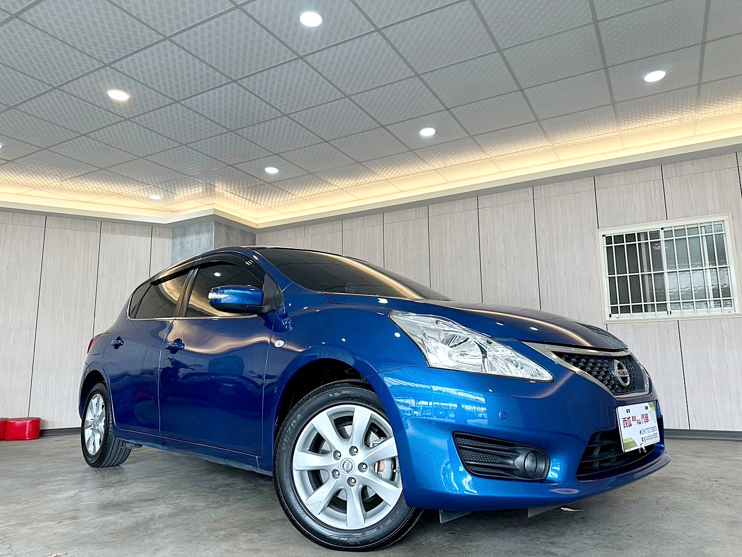 LINE:goodcar888 一手車僅跑七萬 全原廠保養2016年 Nissan Tiida 5D 1.6 豪華影音版 CVT無段變速 自然進氣   第2張相片